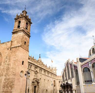 the central market and the church of Santos Juanes , Valencia