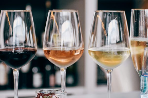 Traditional Valencian Neighborhood Tour (Benimaclet) and Wine Tasting Experience